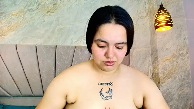 Mia_candy_0 webcam