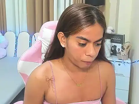 Model: BigCockErich