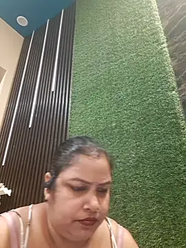 SHANVII live cam on StripChat