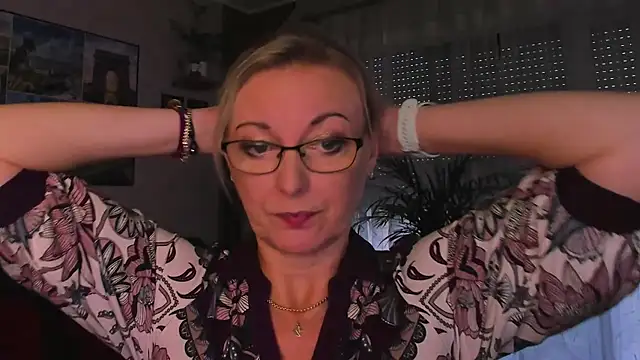vanessa_chat live cam on StripChat