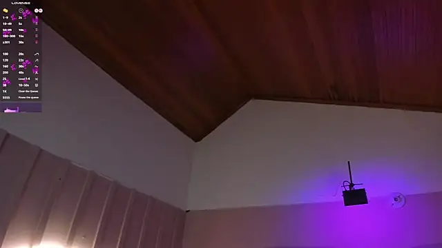 elodie_walker webcam