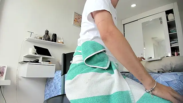 Oliver_Hernandez webcam