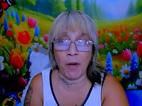 indianroxy webcam