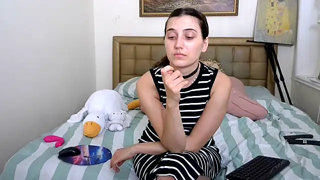 Iren 😅 free nude webcam