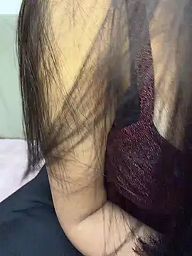 escape_with_me ➰ live nude webcam