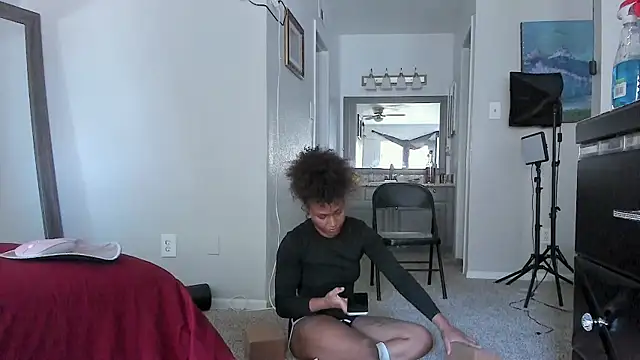 yiauana live cam