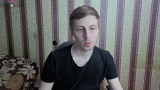Darien_Brown
