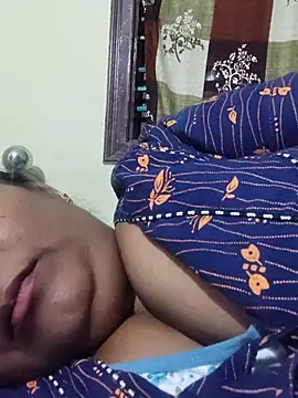 yamini1431 live cam