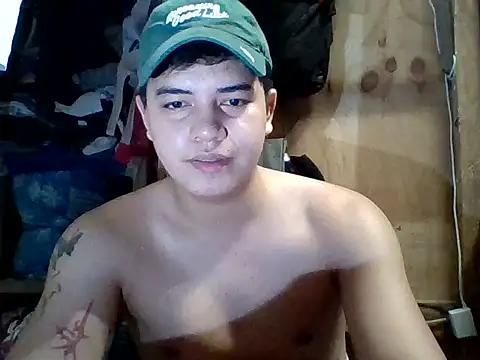 YourCutieBoy_Bigcum14 webcam
