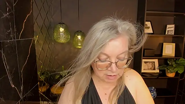 NataliMellow webcam