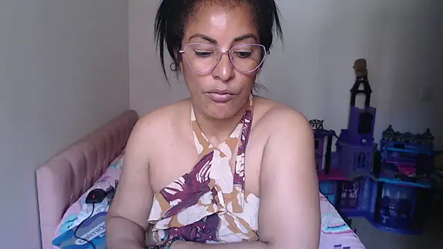 kateleyagrey live cam