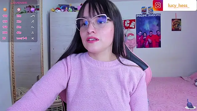 Lucyy-hess webcam
