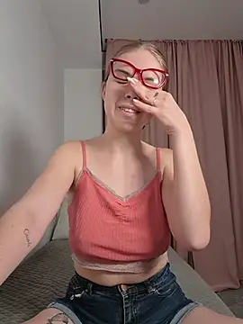 Sarah_HS webcam