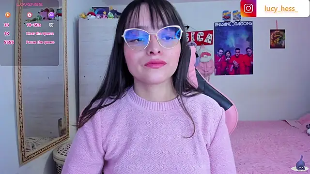 Lucyy-hess webcam