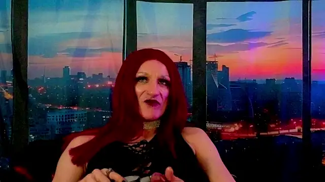 LuvNuk webcam