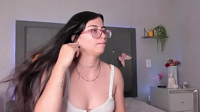 mia_gomez7