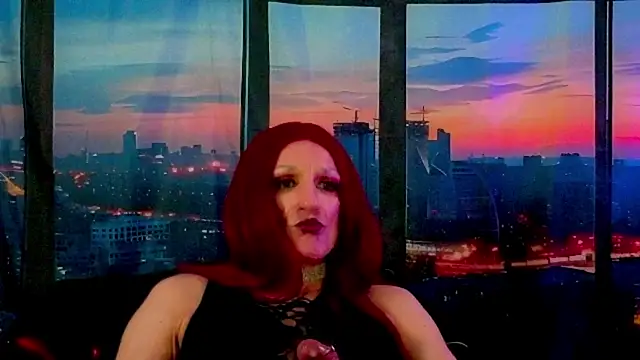 LuvNuk webcam