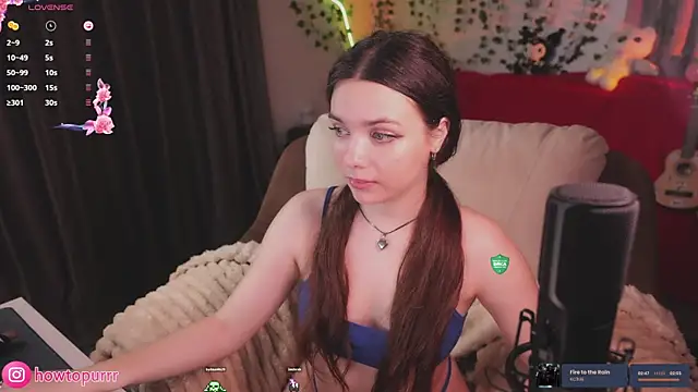 msinfinity live cam on StripChat