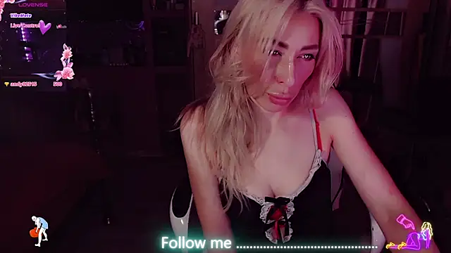 AnnieGOld_ webcam