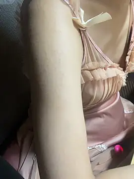Mina048 webcam