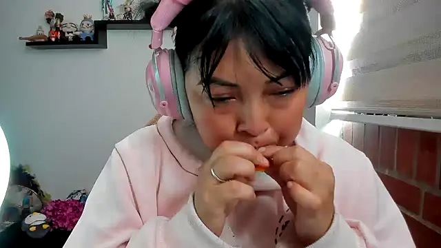 Shaddycute_ webcam