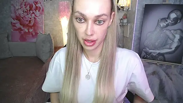 NickyAdamidi webcam