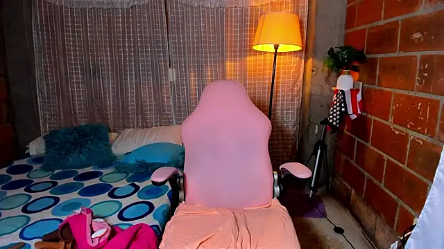 ivy_roosx (F young) - HI