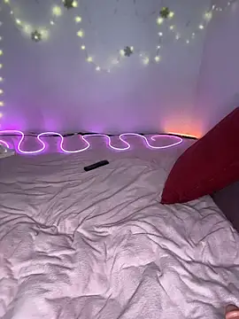 mizztikaa - Mizztikaa's free webcam - UK Sex Cams