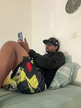 bigdick211292 (M young) - Help me with the goal 🍆🥛👅😉🔥