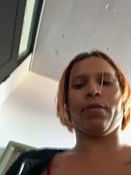 mia_0-4 (F young) - Fingers in my pussy + spanking 🤤