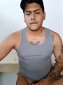 saul_88 (M young) - Sacar leche/Milk
