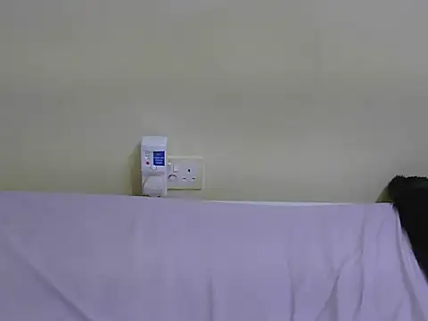 riccara69 (F teen) - squirt show