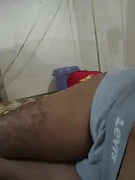 indian_cheesy-boss (Ask my age) - THICK 25 DAYS CUM LOAD