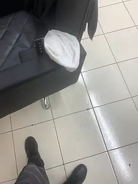 xxGutierrezxx live sex cam