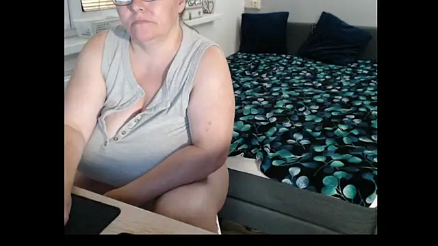 Sweetboobs webcam