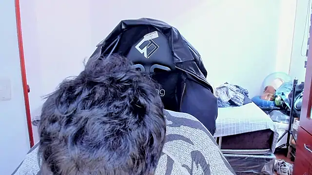 Tommy_Bred webcam