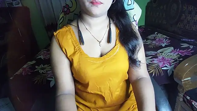 BengaliQueenStar live cam on StripChat