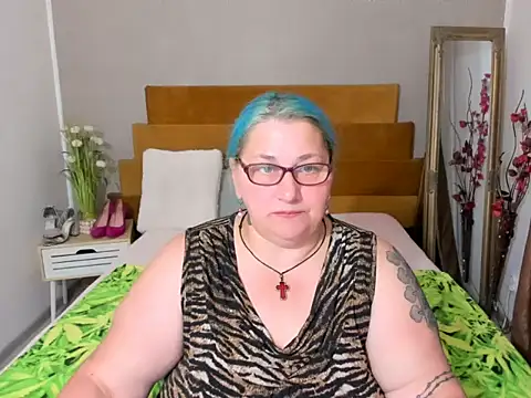 Sugarmommy_69X webcam