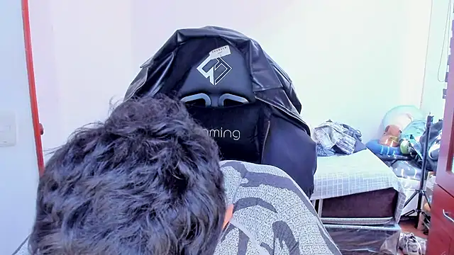 Tommy_Bred webcam