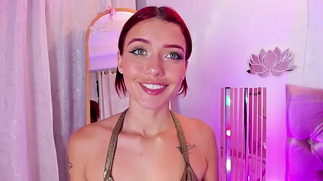 Cherry_Scarlet_ webcam