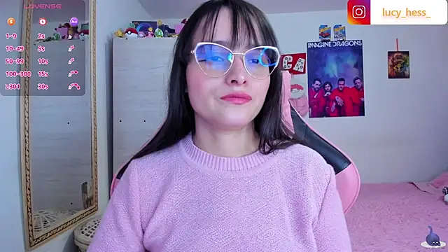 Lucyy-hess webcam