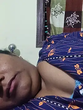 yamini1431 live cam