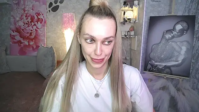 NickyAdamidi webcam