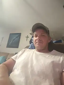 manlysissyslave webcam