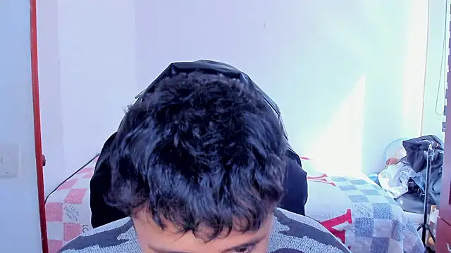Tommy_Bred webcam