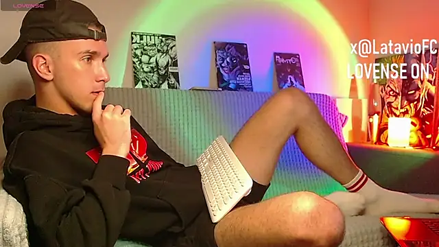 midnighter_ - Midnighter_'s free webcam - UK Sex Cams