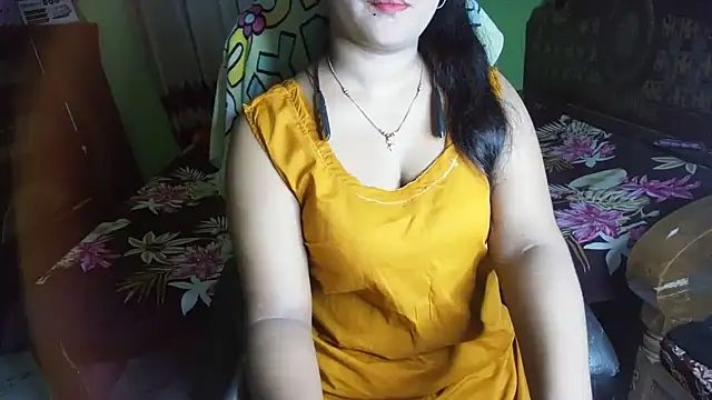 BengaliQueenStar webcam