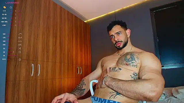 massimo_visconti - Massimo_visconti's free webcam - UK Sex Cams