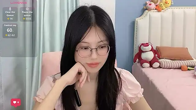 luna-666 - Luna-666's free webcam - UK Sex Cams