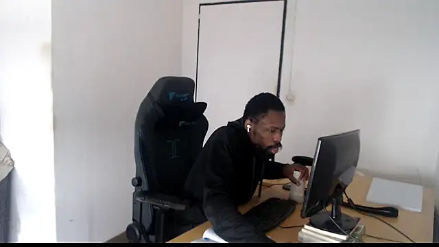 Mastertopdome live cam on StripChat